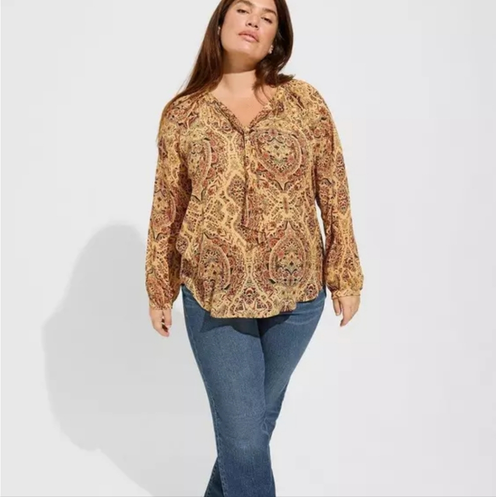 Torrid NEW! Crinkle Chiffon Raglan Tie Front Blouse